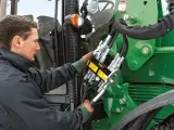 Co ile przegląd ciągnika rolniczego? Uniknij kar i problemów!