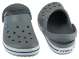 Szare Crocsy, rozmiar W8. Idealne na letnie dni, zapewniające komfort i wygodę.