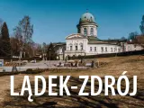 Piękny budynek uzdrowiskowy w Lądku-Zdroju. Warto zobaczyć lądek-zdrój atrakcje po czeskiej stronie, choć to zdjęcie pokazuje polską stronę.