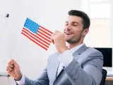 Ile zarabia prawnik w USA? Zaskakujące różnice w wynagrodzeniach
