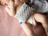 Ciepły woreczek z pestkami wiśni łagodzi brzuszek maluszka.