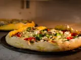 Jak piec pizzę w piekarniku, aby uniknąć mokrego ciasta?
