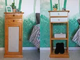 Antes y después de restaurar mesita de noche. La mesita de madera con puerta y cajones se transforma en un mueble abierto con estantes.