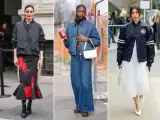 Tre donne sfoggiano un outfit bomber: una con gonna a fiori, una in total denim, l'altra con gonna bianca.
