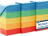 Tre staplar färgglada mikrofiberdukar i ett storpack om 150. Perfekta för all sorts städning.