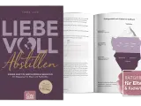 Buchcover "Liebevoll abstillen" zeigt Mutter mit Kind. Ein Ratgeber für Eltern & Fachkräfte, der das Thema abstillen wie angeht.