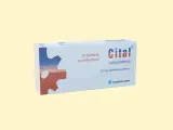 Opakowanie leku Cital, zawierające 30 tabletek powlekanych citalopramu 20 mg.