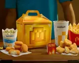 Zestaw z Minecrafta: 9 nuggetsów, frytki, napój i McFlurry. Sprawdź, ile kosztuje 9 nuggetsów w McDonald's!