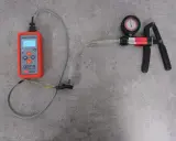 Tester QST-5 i próżniomierz do sprawdzenia, jak sprawdzić map sensor.