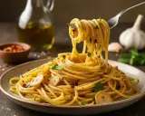 Spaghetti Aglio e Olio: Opanuj sekret kremowego sosu! Przepis eksperta