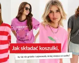 Cztery kobiety prezentują koszulki z nadrukami. Dowiedz się, jak składać bluzki z długim rękawem, by się nie gniotły i zajmowały mniej miejsca w szafie.