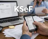 KSeF ułatwia rozliczenie faktur i podatek VAT. Na ekranie telefonu i laptopa widać faktury.