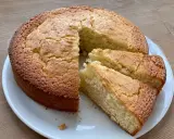 En gyllene sockerkaka, perfekt för fikat. Detta sockerkaka recept ger en saftig och god kaka.