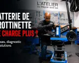 Un technicien répare une batterie de trottinette qui ne charge plus. Diagnostic et solutions pour votre trottinette électrique.