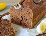 Saftiges Bananenbrot mit Schokostückchen, ein köstliches Bananenbrot Rezept für Genießer.