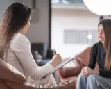 Depresja: Kto pomoże? Psychiatra, psycholog, psychoterapeuta