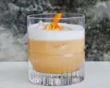 Drinki z whisky: przepisy, porady i jak zrobić idealny koktajl?