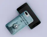 Śmieszne etui na telefon z kotem, który reaguje na zapach tuńczyka.