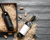 Jak zapakować wino w papier? 3 techniki, które zachwycą!