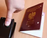 Kiedy zapłacić za paszport? Opłaty, zniżki i dowód wpłaty
