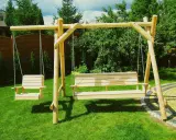 Huśtawka drewniana DIY: Jak zbudować trwałą i bezpieczną?