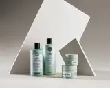 Vegane Haarpflege von Maria Nila: Shampoo, Conditioner und Fixierwachs für geschmeidiges, farbbrillantes Haar.