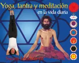 Man i meditation, kvinna i yogaställning. Texten "Yoga, tantra y meditación en la vida diaria" och "Swami Janakananda" syns.