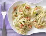 Pasta mit Flusskrebsen und Fenchel. Ein köstliches Gericht, um Flusskrebse zu essen.