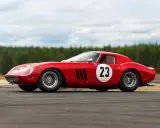 Roter Ferrari 250 GTO mit Startnummer 23. Der Neupreis war damals ein Bruchteil des heutigen Wertes.