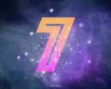 Le chiffre 7 signification dans un ciel étoilé cosmique, avec des nébuleuses violettes et des étoiles scintillantes.