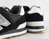 Schwarze Sneaker mit silbernem N-Logo und "ENCAP"-Schriftzug. Die Sohle ist weiß und gummiert. Vorsicht vor new balance fake!