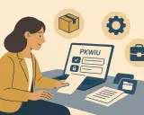 Kobieta pracuje przy laptopie z napisem PKWIU. Ikony pudełka, biegu i teczki sugerują klasyfikację produktów i usług.