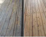 Comparaison avant/après : le bois grisâtre et usé retrouve sa couleur naturelle grâce à l'acide oxalique.