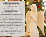 Aniołek z gwiazdką na tle choinki. Piękne wiersze na Boże Narodzenie od Biblioteki Publicznej w Dzielnicy Wilanów.