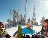 Czy grzaniec ma alkohol? Rozwiewamy mity i wyjaśniamy fakty