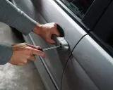 Kradzież "na walizkę": Jak skutecznie zabezpieczyć auto Keyless?