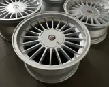 Felgi do BMW E34: Jak wybrać kultowe wzory i uniknąć błędów?