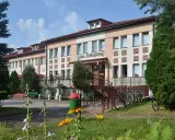 Sanatorium w Horyńcu-Zdroju oferuje wypoczynek w otoczeniu zieleni. Dostępne rowery zachęcają do zwiedzania okolicy.