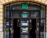 Urlop macierzyński a emerytura: Czy ZUS wlicza go do stażu pracy?