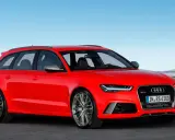 Audi RS6 rojo, un familiar deportivo con gran potencia. Su peso es considerable, pero su rendimiento es excepcional.