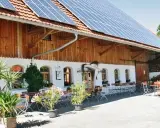 Leonhardt's Stall-Besen: Schwäbische Küche im Kuhstall | Einzigartig