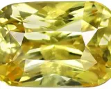 Zaffiro giallo brillante, simbolo di gioia e prosperità. Il suo significato è legato alla saggezza e all'abbondanza.