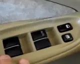 Panel de control de elevalunas del coche. Aprende como reparar interruptor de elevalunas para que funcionen perfectamente.