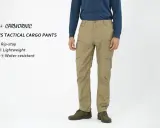Męskie spodnie taktyczne CARWORNIC w kolorze khaki, wykonane z materiału ripstop, lekkie i wodoodporne.