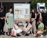 Grupa studentów prezentuje projekt "Sepolno". To ich studia PR we Wrocławiu.