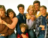Seriale lat 80: klasyki telewizji tamtych dekad na telewizorze