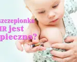 Dziecko otrzymuje szczepionkę MMR, która chroni przed odrą, świnką i różyczką.