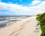 Gdzie najczystsza woda nad Bałtykiem? Plaże z Błękitną Flagą!
