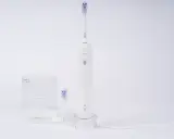 Szczoteczka soniczna czy elektryczna? Wybierz idealną dla siebie!
