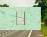 Mapa drogowa z zaznaczoną Warszawą i okolicami, w tym drogą S79.
